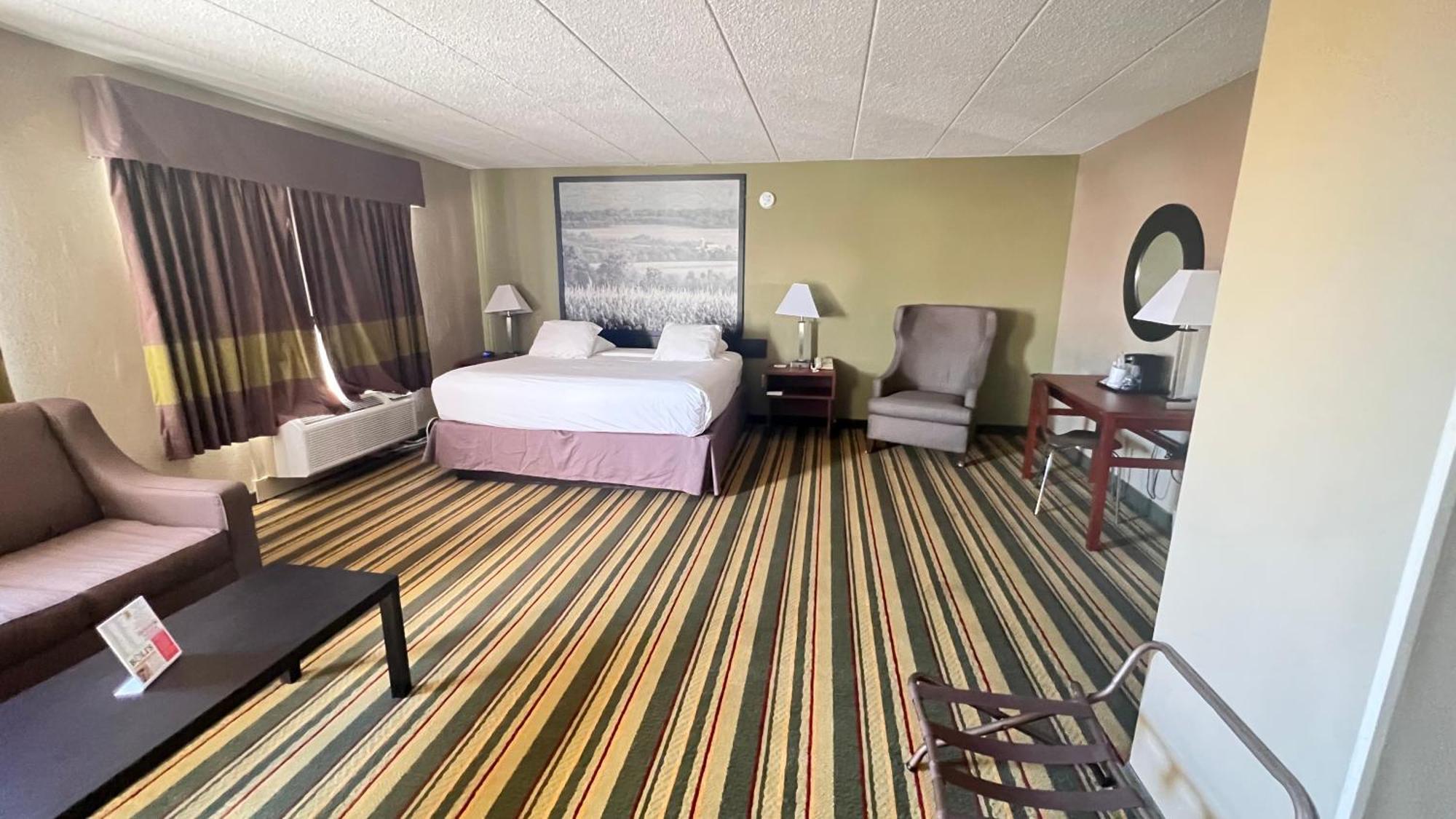 Super 8 By Wyndham Frederick Hotel Exterior foto