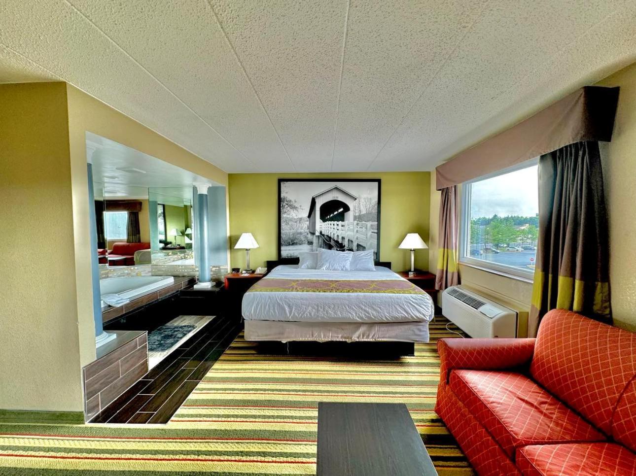 Super 8 By Wyndham Frederick Hotel Exterior foto